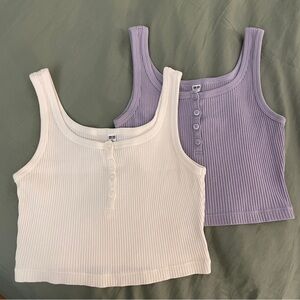 Uniqlo Ribbed Henley Neck Cropped Tank Top (Size XS)